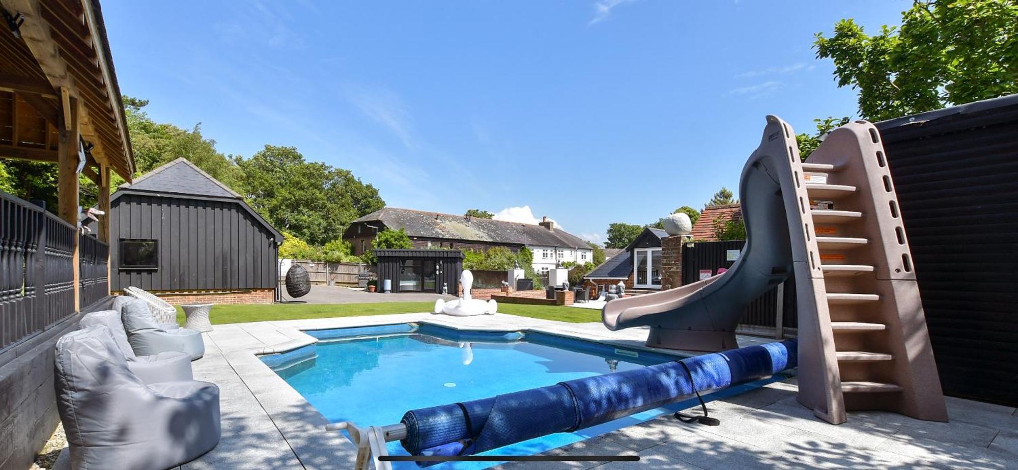 Willa Luxurious Oasis Relax 32C Pool, Jacuzzi Games Bar Deal Zewnętrze zdjęcie